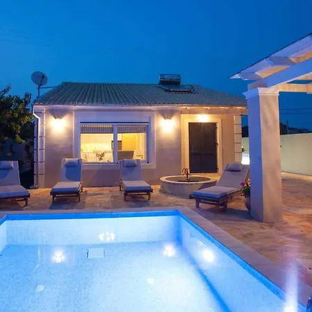 Βίλα Ninos Corfu *